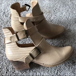 Nude booties